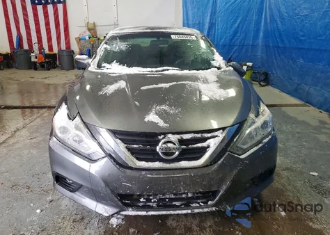2016 Nissan Altima 2.5 from USA, damaged, VIN 1N4AL3AP4GN347617